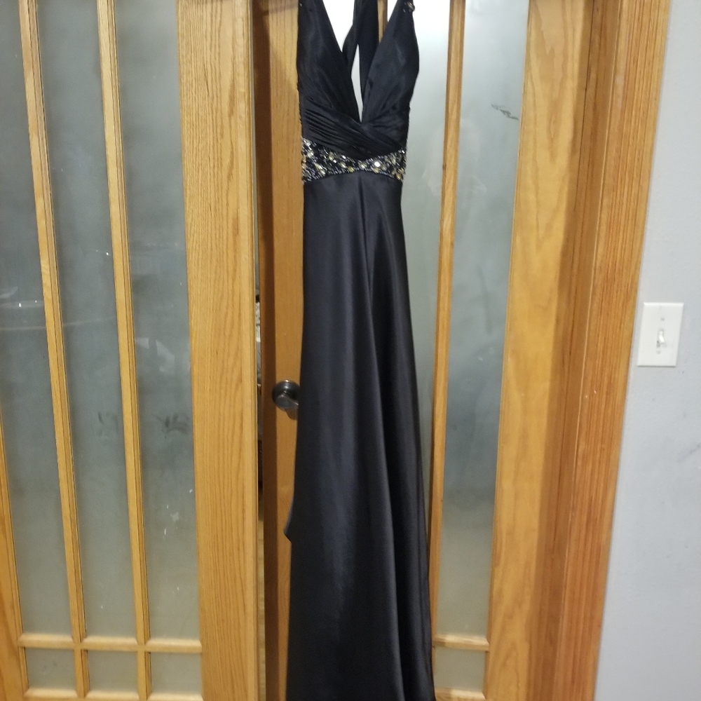 Maggie Soterro Black Prom Dress